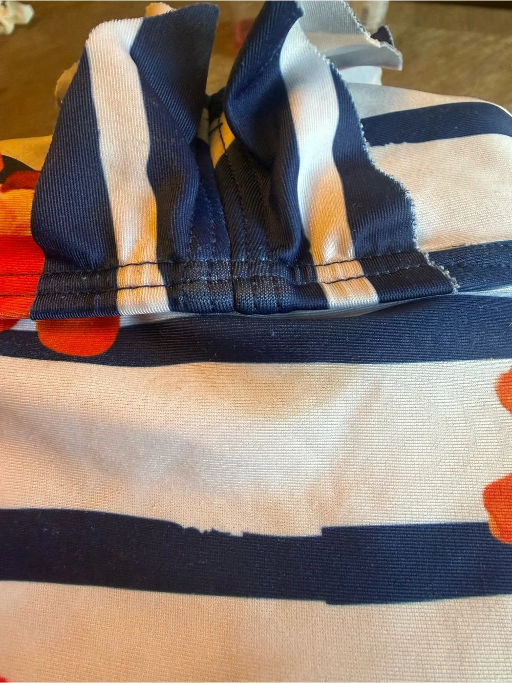 Jantzen girls two piece swimsuit with reversible bottoms size 7